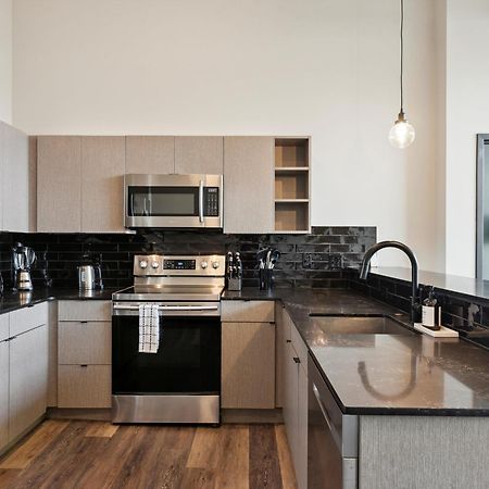 Large 3Br Apts & Studios, Free Parking, Gym, Game Room Philadelphia Bagian luar foto