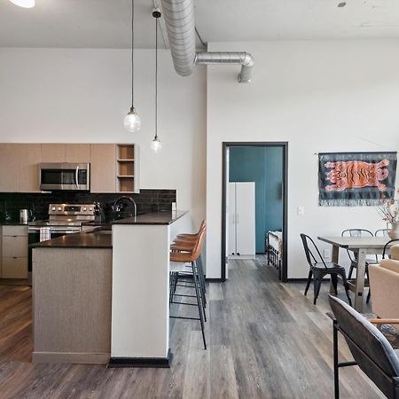 Large 3Br Apts & Studios, Free Parking, Gym, Game Room Philadelphia Bagian luar foto