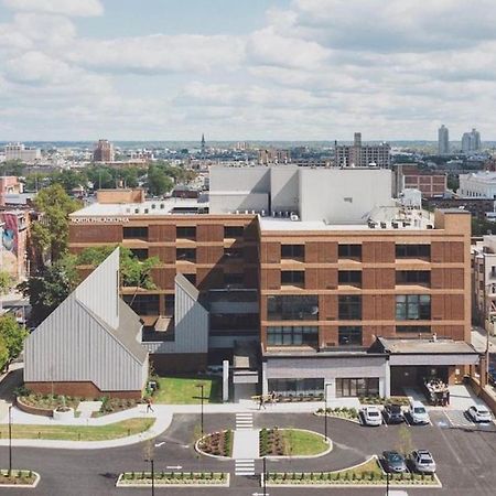 Large 3Br Apts & Studios, Free Parking, Gym, Game Room Philadelphia Bagian luar foto