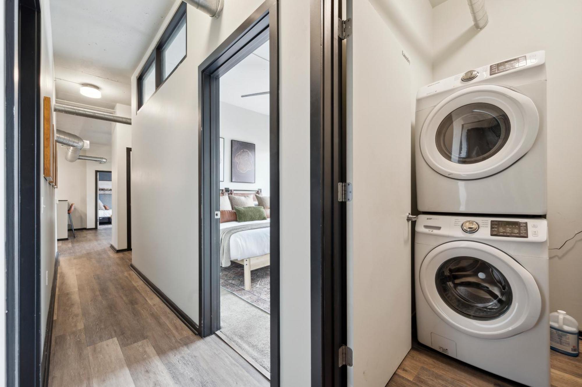 Large 3Br Apts & Studios, Free Parking, Gym, Game Room Philadelphia Bagian luar foto
