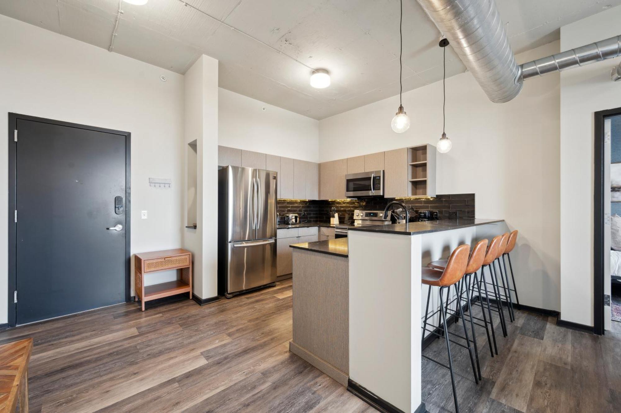 Large 3Br Apts & Studios, Free Parking, Gym, Game Room Philadelphia Bagian luar foto