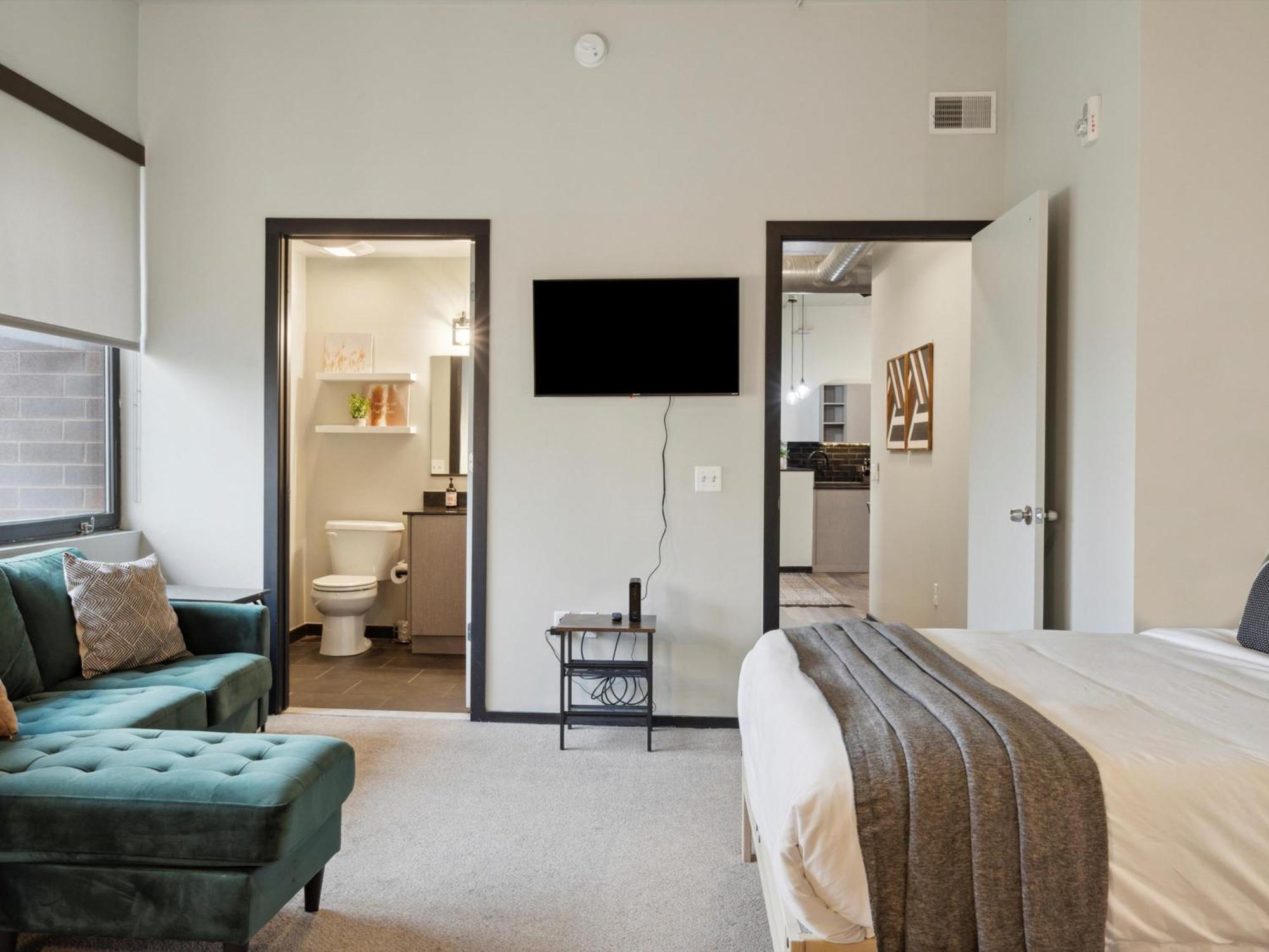 Large 3Br Apts & Studios, Free Parking, Gym, Game Room Philadelphia Ruang foto